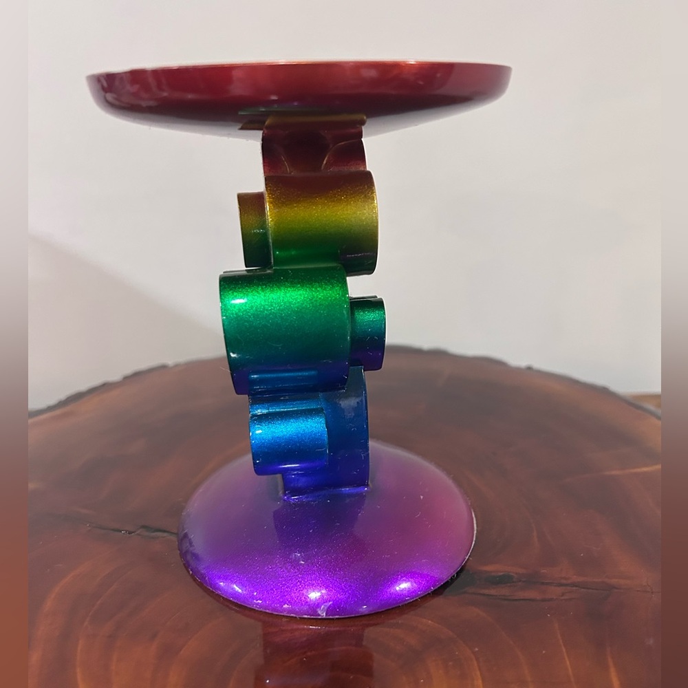Bath & Body Works Metallic Rainbow π Heart Candle stand - Picture 5 of 13
